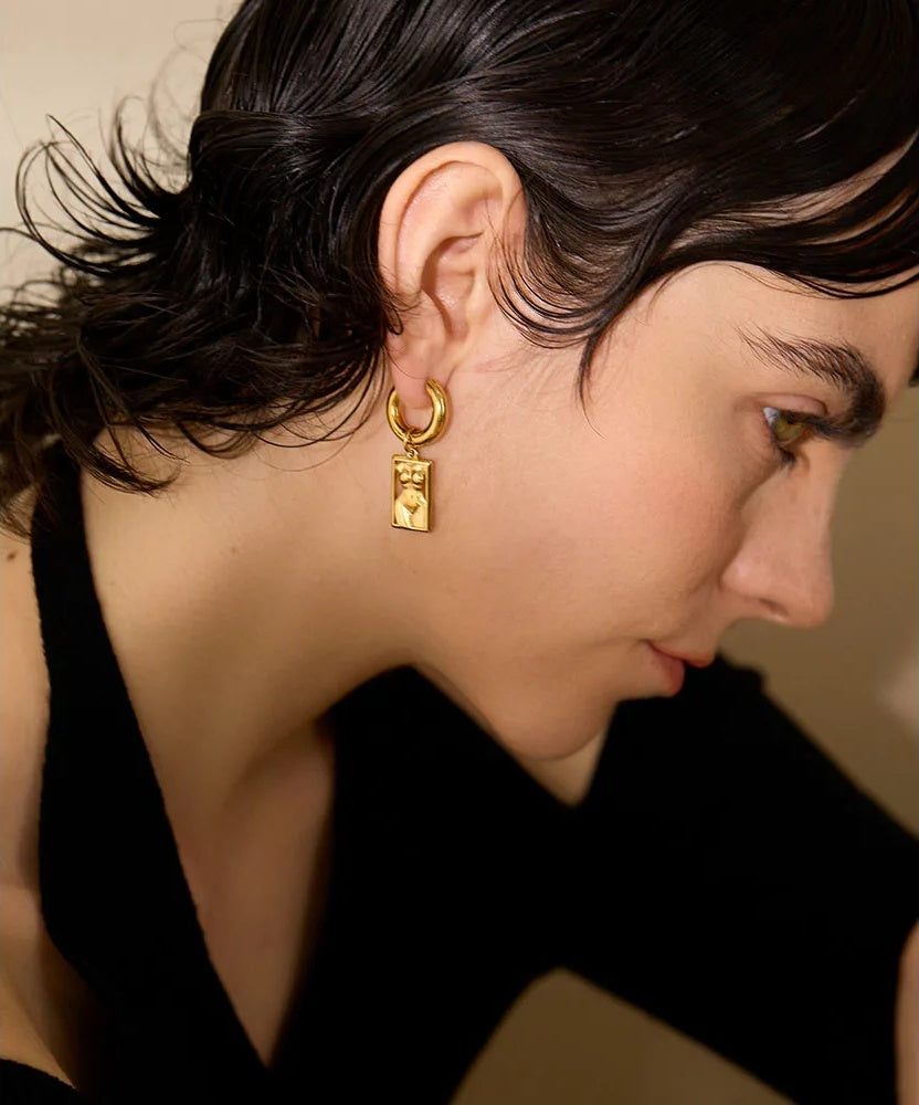 Body Drop Unusual Hoop Earrings - Ecru