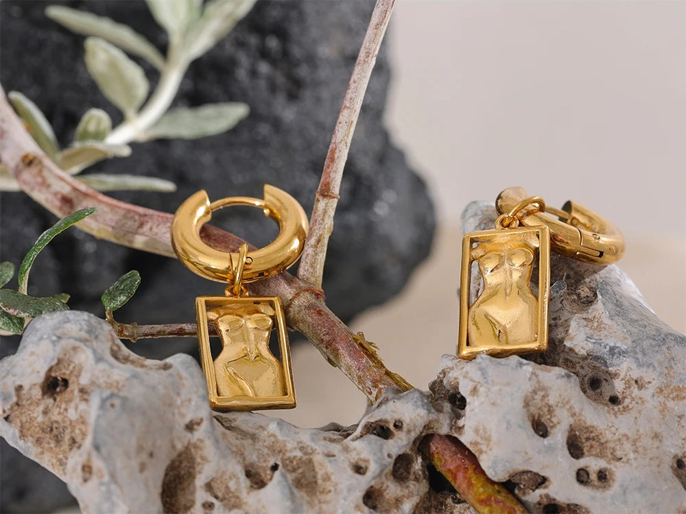 Body Drop Unusual Hoop Earrings - Ecru