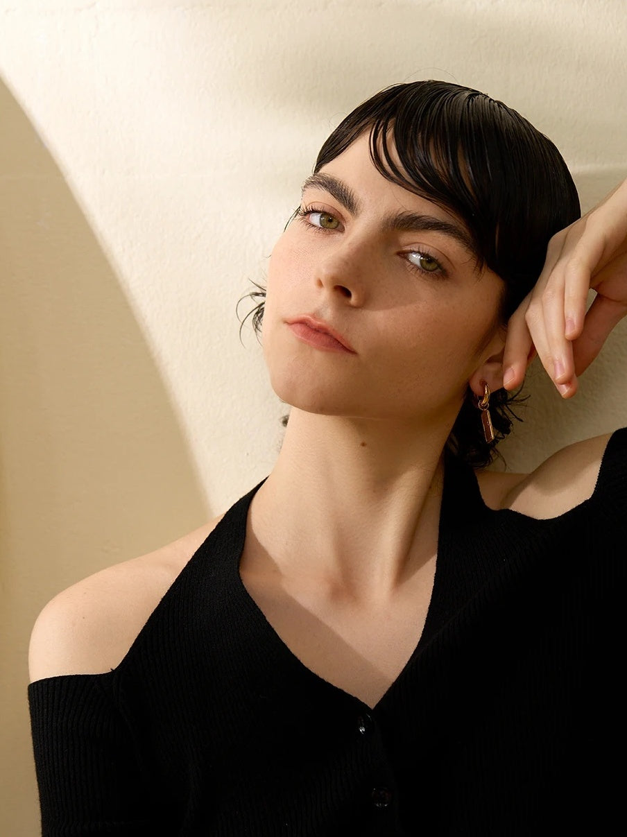 Body Drop Unusual Hoop Earrings - Ecru