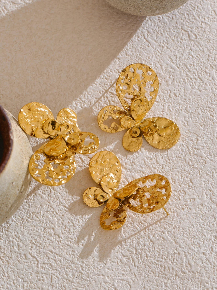 Butterfly Textured Statement Jewelry Set - Ecru