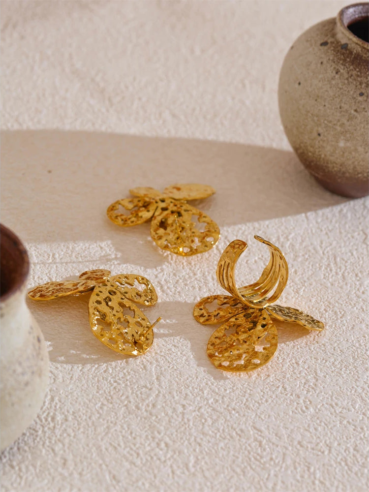 Butterfly Textured Statement Jewelry Set - Ecru