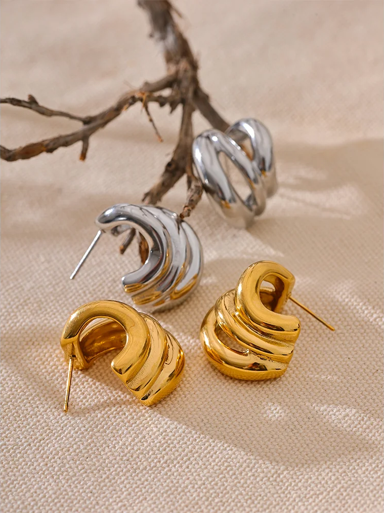 C-Shape Statement Geometric Earrings - Ecru