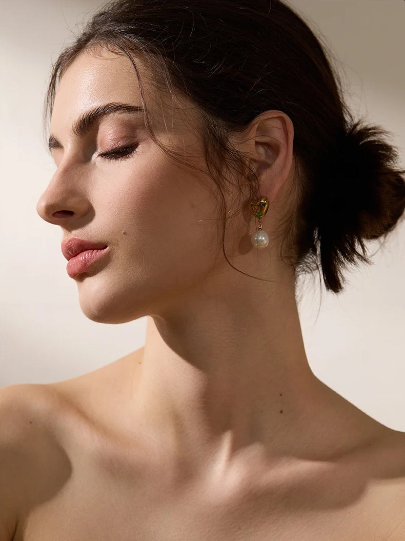 Cast Heart Imitation Pearls Earrings - Ecru