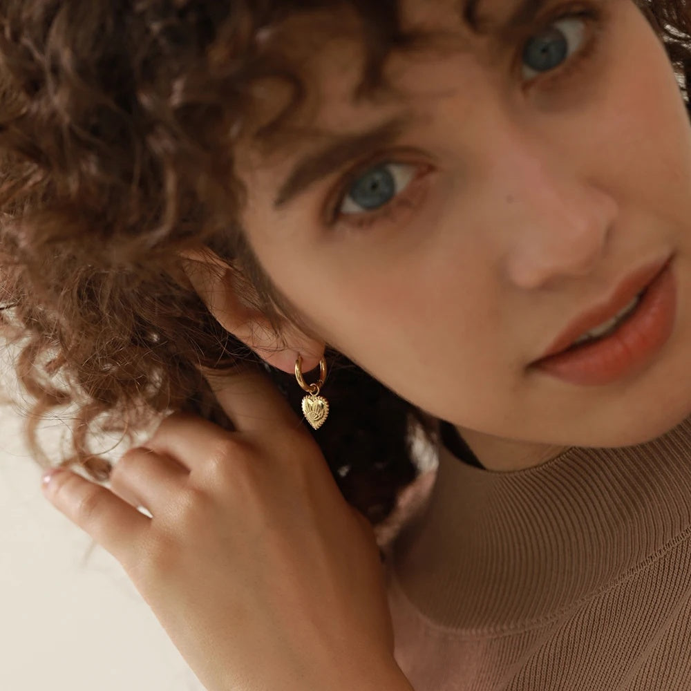 Charm Eye Heart Drop Earrings - Ecru