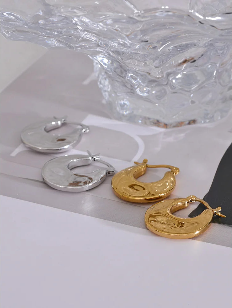 Chic Chunky Statement Hoop Earrings - Ecru