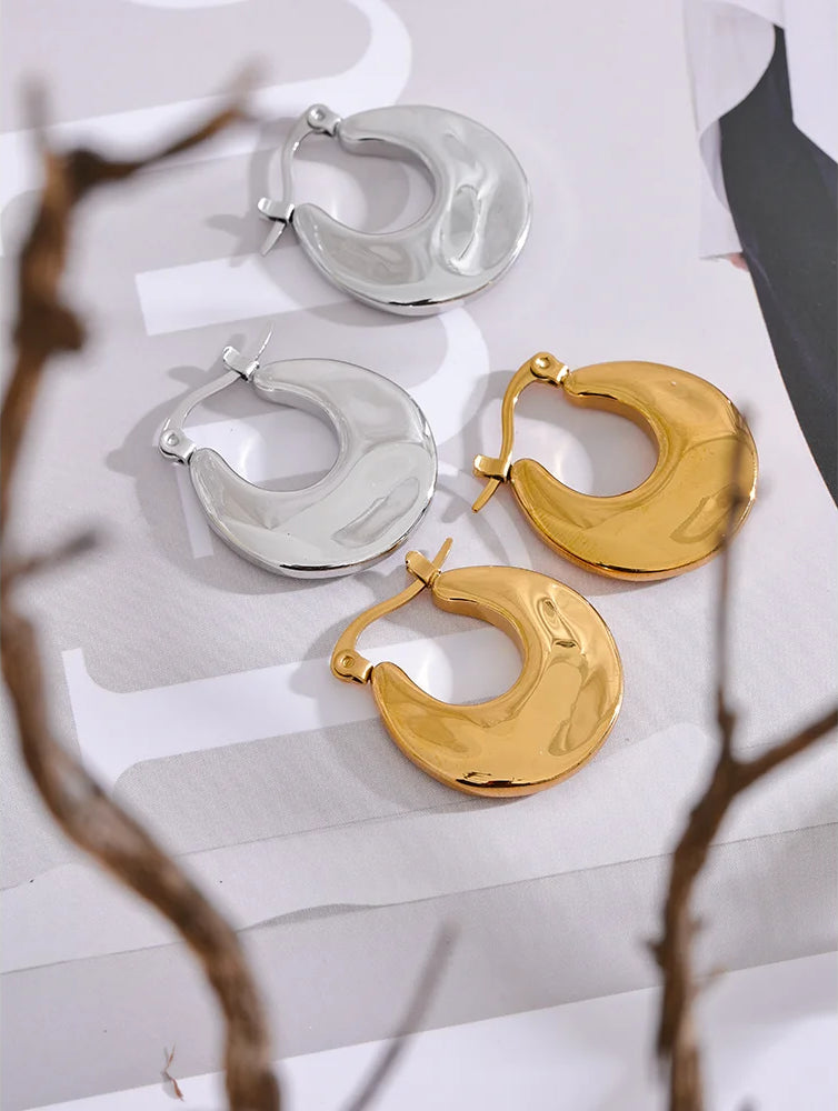 Chic Chunky Statement Hoop Earrings - Ecru