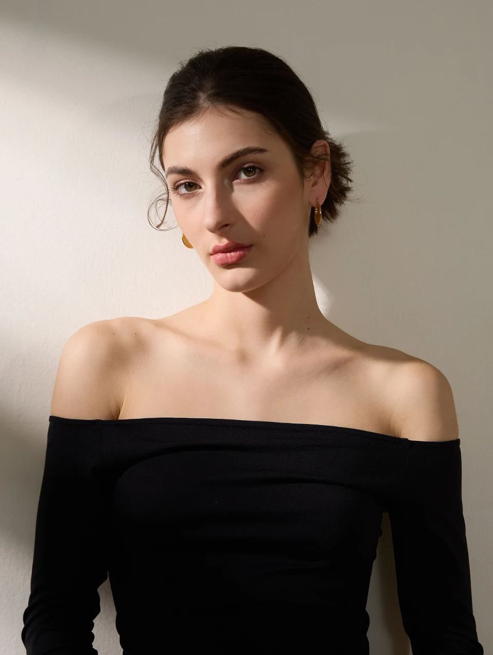 Chic Chunky Statement Hoop Earrings - Ecru