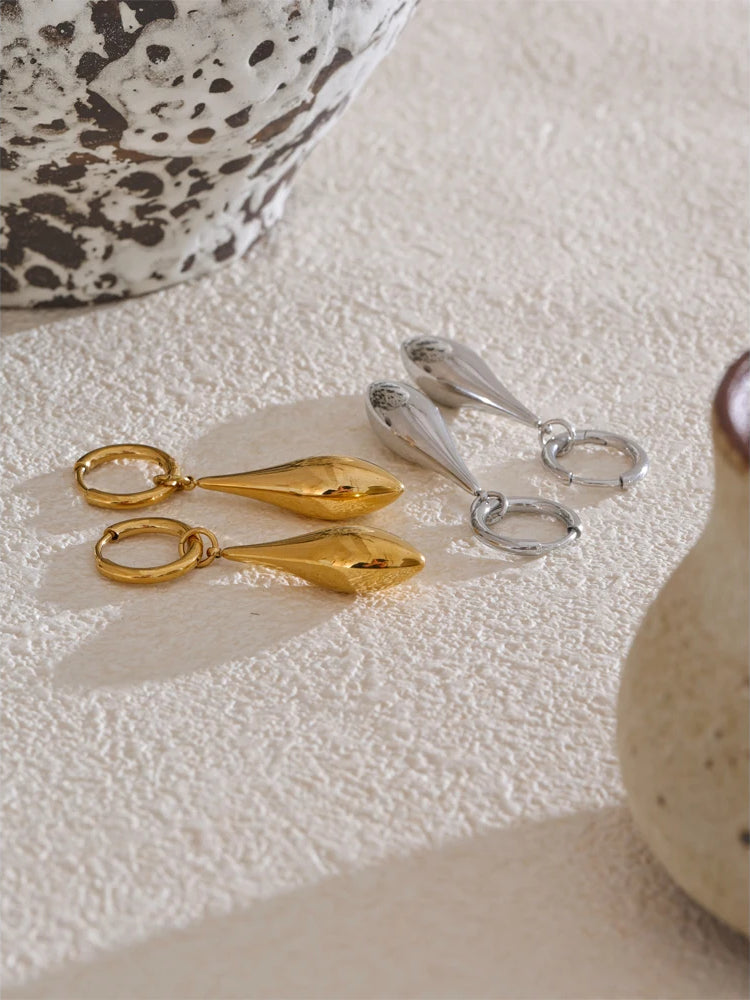 Chic Shiny Water Drop Earrings - Ecru
