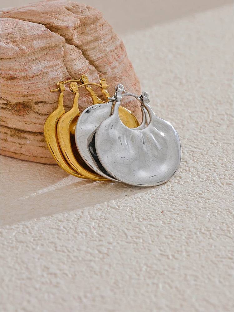 Chic Textured Unique Hoop Earrings - Ecru