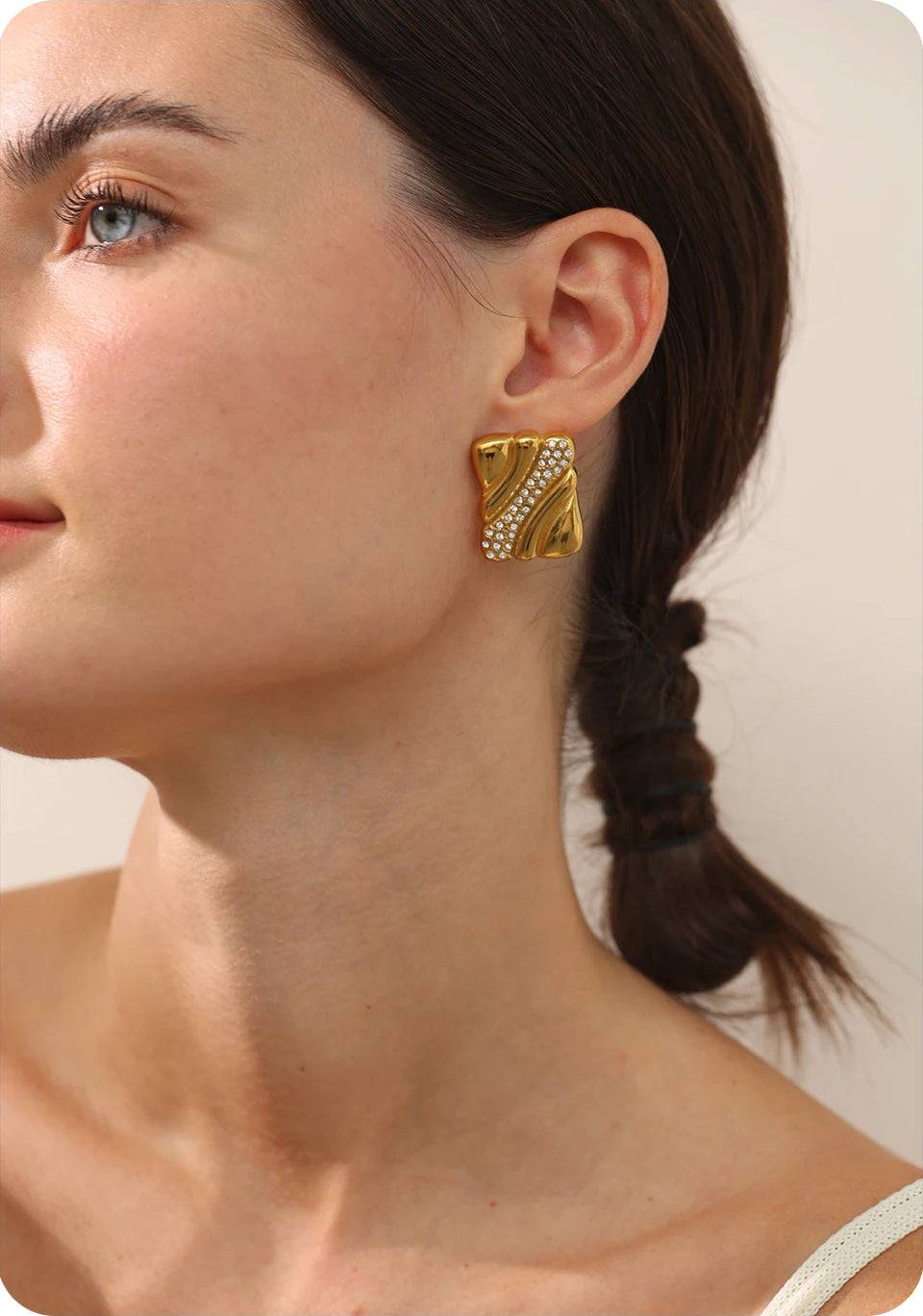 Chic Zircon Shiny Statement Earrings - Ecru