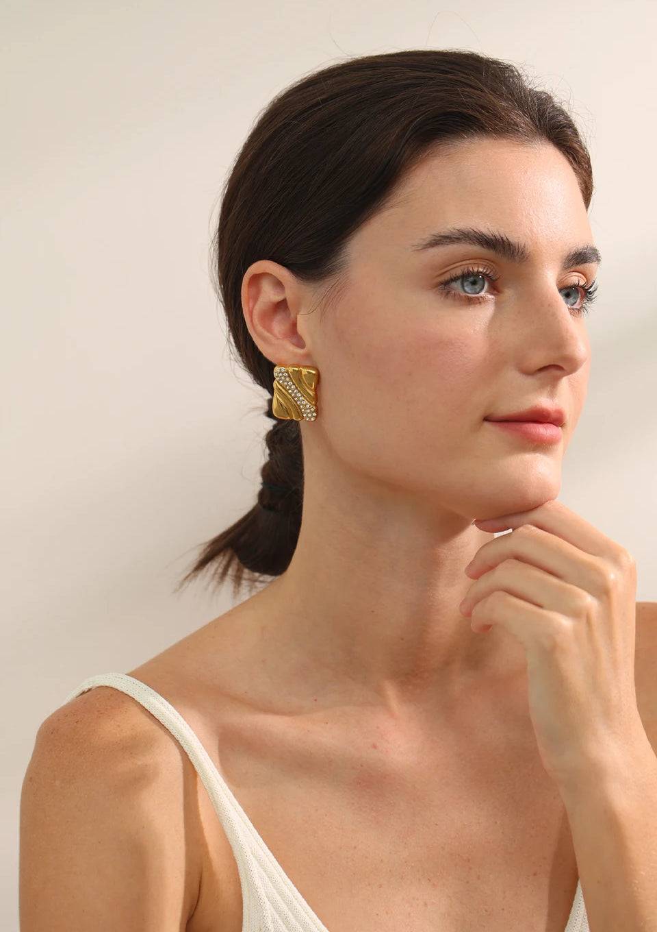Chic Zircon Shiny Statement Earrings - Ecru