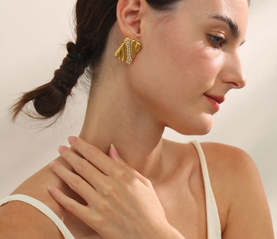 Chic Zircon Shiny Statement Earrings - Ecru