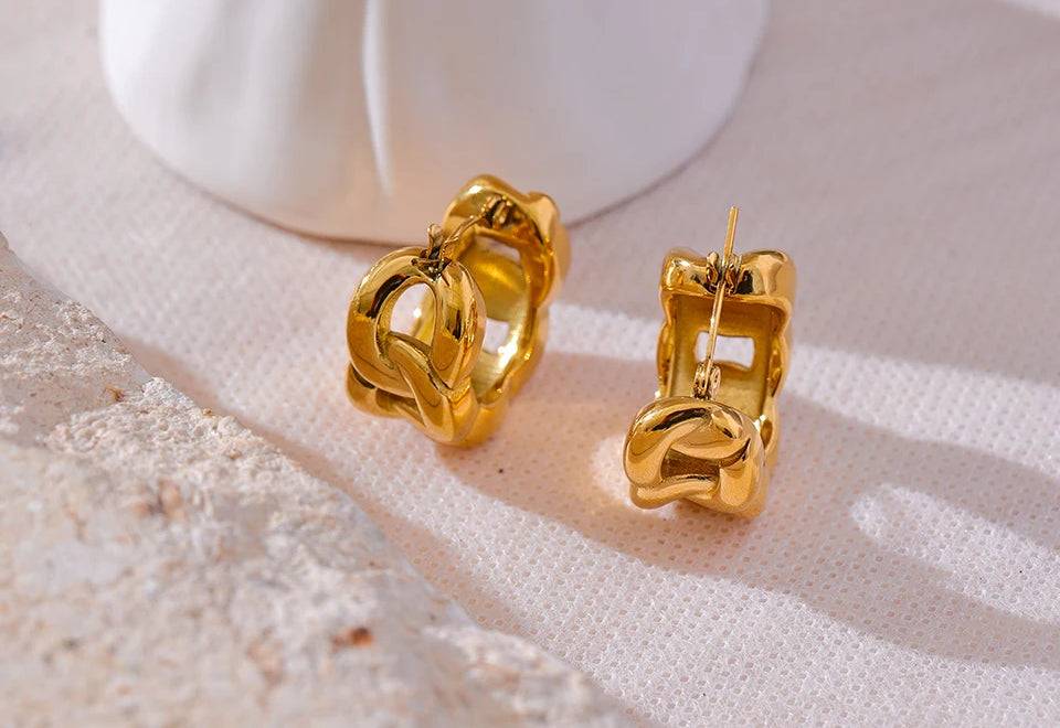 Chunky Classic Textured Hoop Earrings - Ecru
