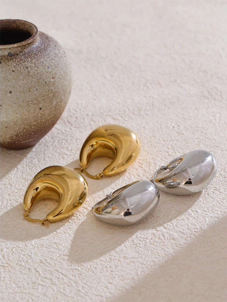 Chunky Classic Versatile Hoop Earrings - Ecru
