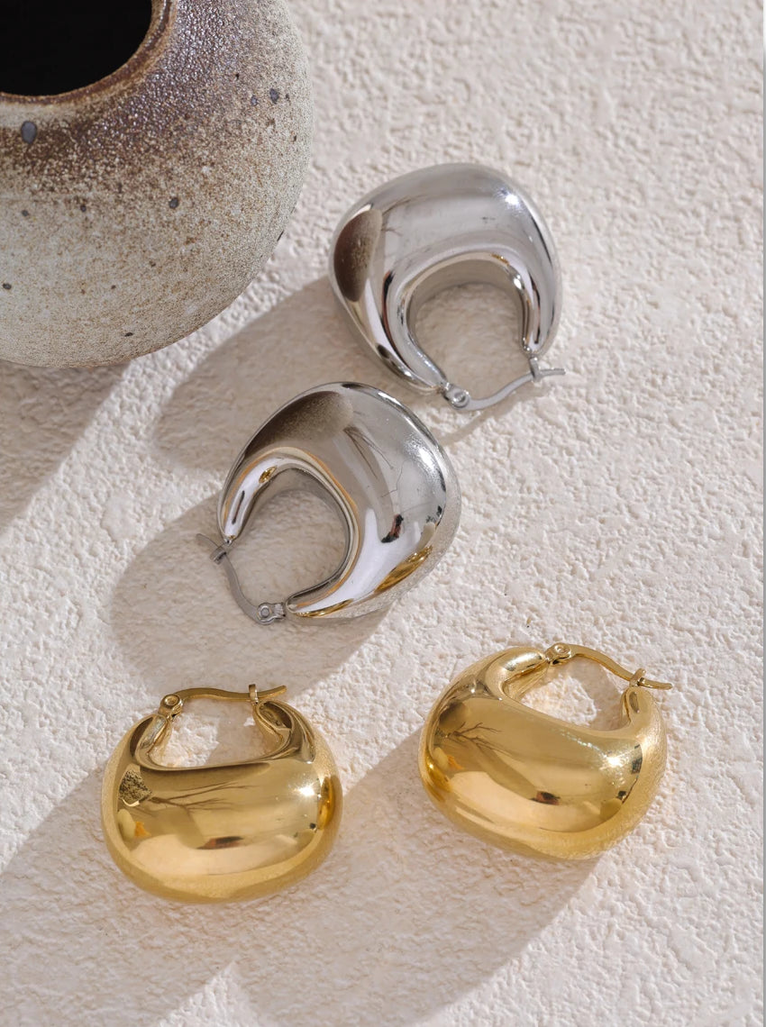 Chunky Classic Versatile Hoop Earrings - Ecru