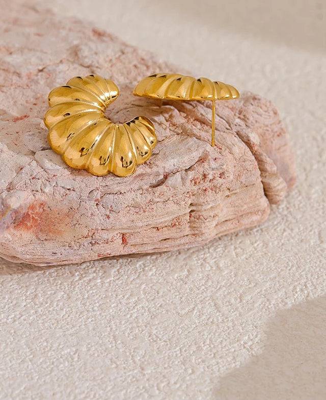 Chunky Geometric Textured Stud Earrings - Ecru