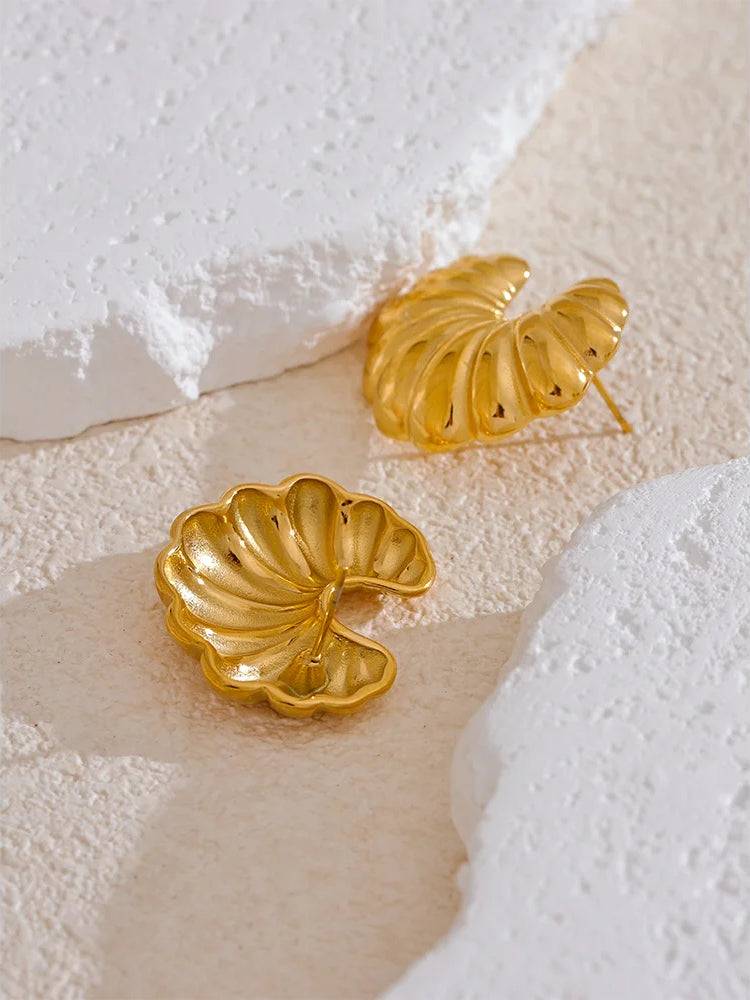 Chunky Geometric Textured Stud Earrings - Ecru