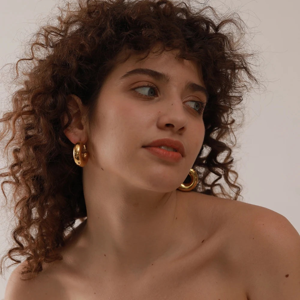 Chunky Golden Minimalist Hoop Earrings - Ecru