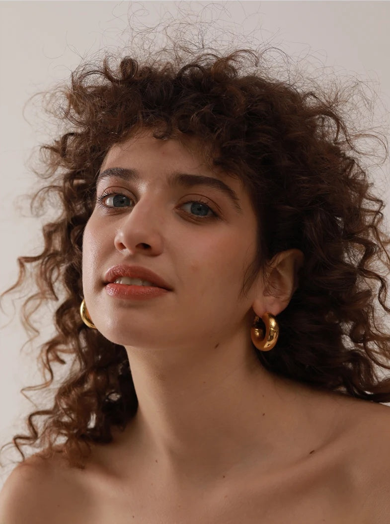 Chunky Golden Minimalist Hoop Earrings - Ecru
