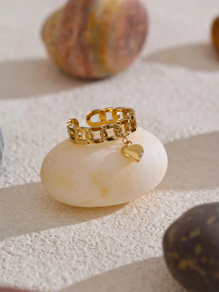 Chunky Heart Charm Resizable Ring - Ecru