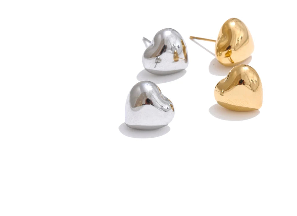 Chunky Heart Trendy Stud Earrings - Ecru
