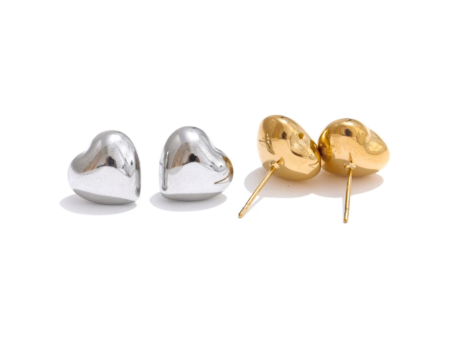 Chunky Heart Trendy Stud Earrings - Ecru