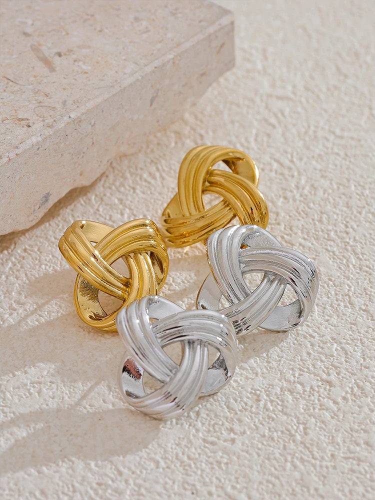 Chunky Refined Knot Stud Earrings - Ecru