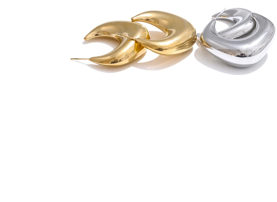 Chunky Refined Modern Huggie Earrings - Ecru