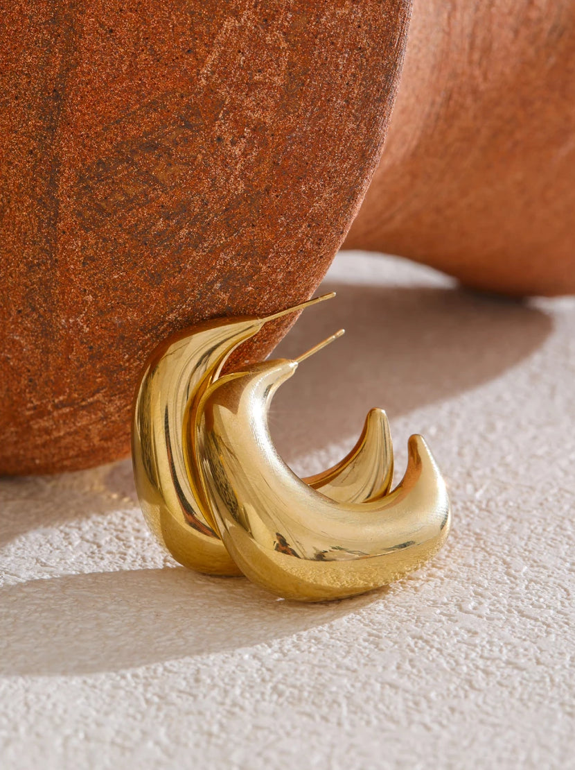 Chunky Refined Modern Huggie Earrings - Ecru