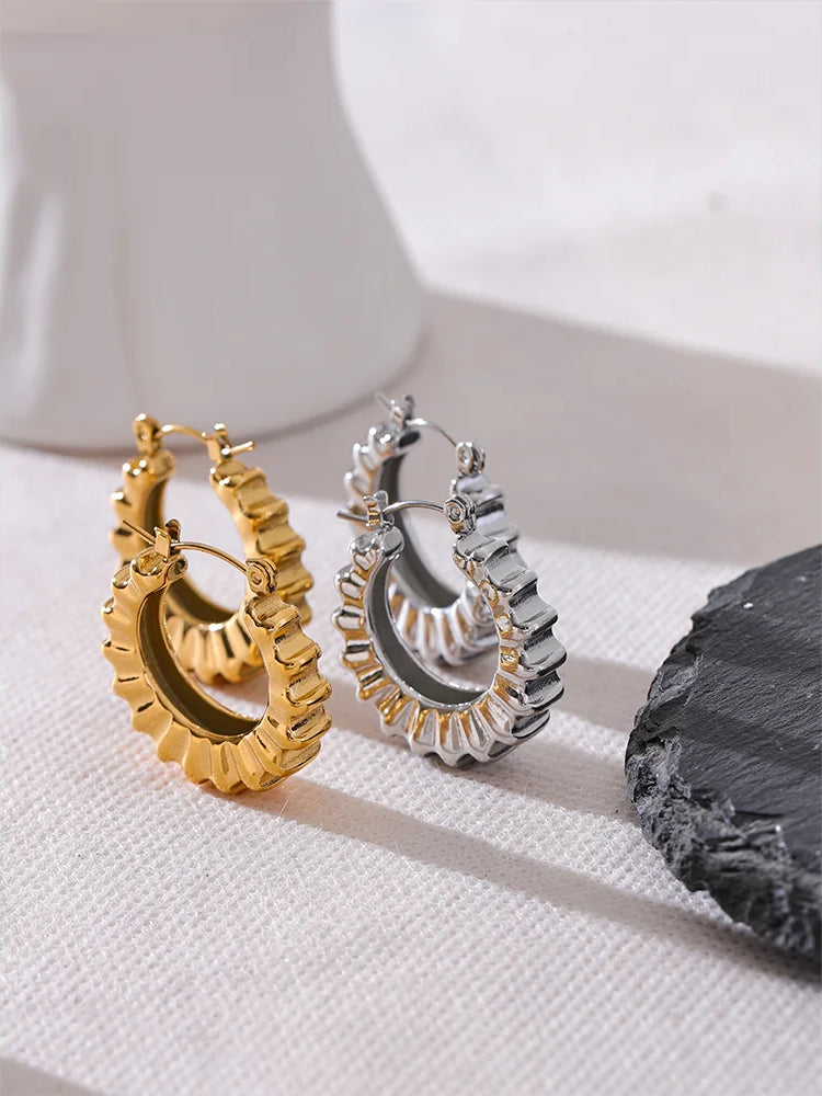 Chunky Textured Classic Hoop Earrings - Ecru