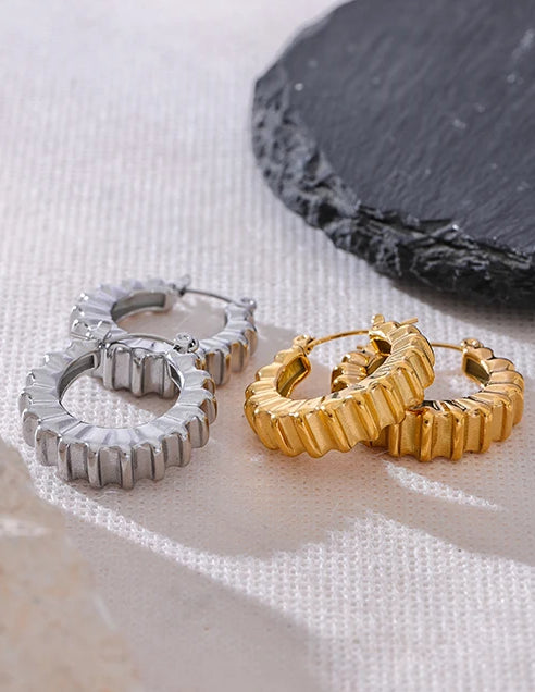 Chunky Textured Classic Hoop Earrings - Ecru