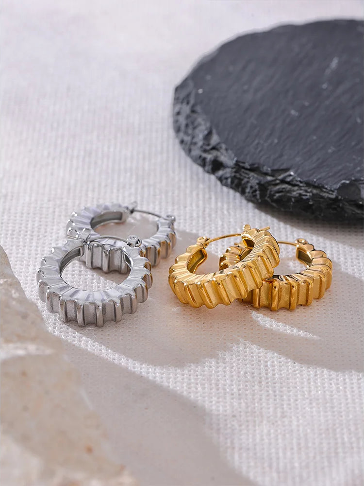 Chunky Textured Classic Hoop Earrings - Ecru