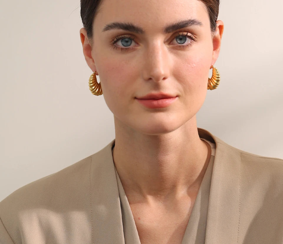 Chunky Textured Elegant Hoop Earrings - Ecru