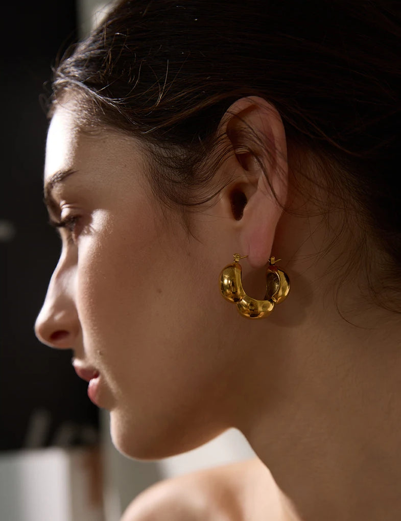 Chunky Textured Flower Hoop Earrings - Ecru