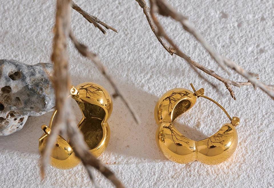 Chunky Textured Flower Hoop Earrings - Ecru