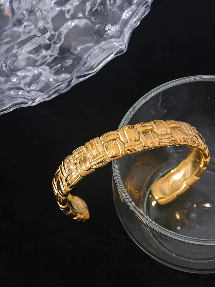 Chunky Textured Premium Cuff Bracelet - Ecru