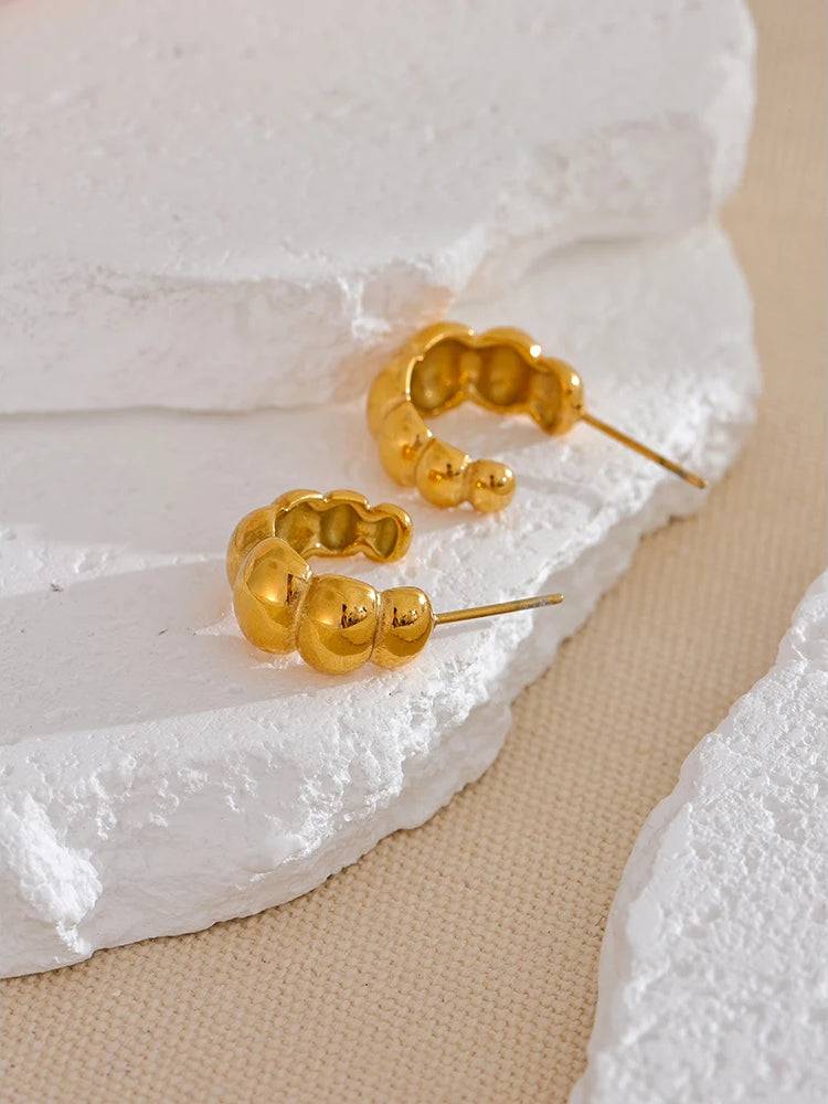 Chunky Textured Trendy Huggie Earrings - Ecru