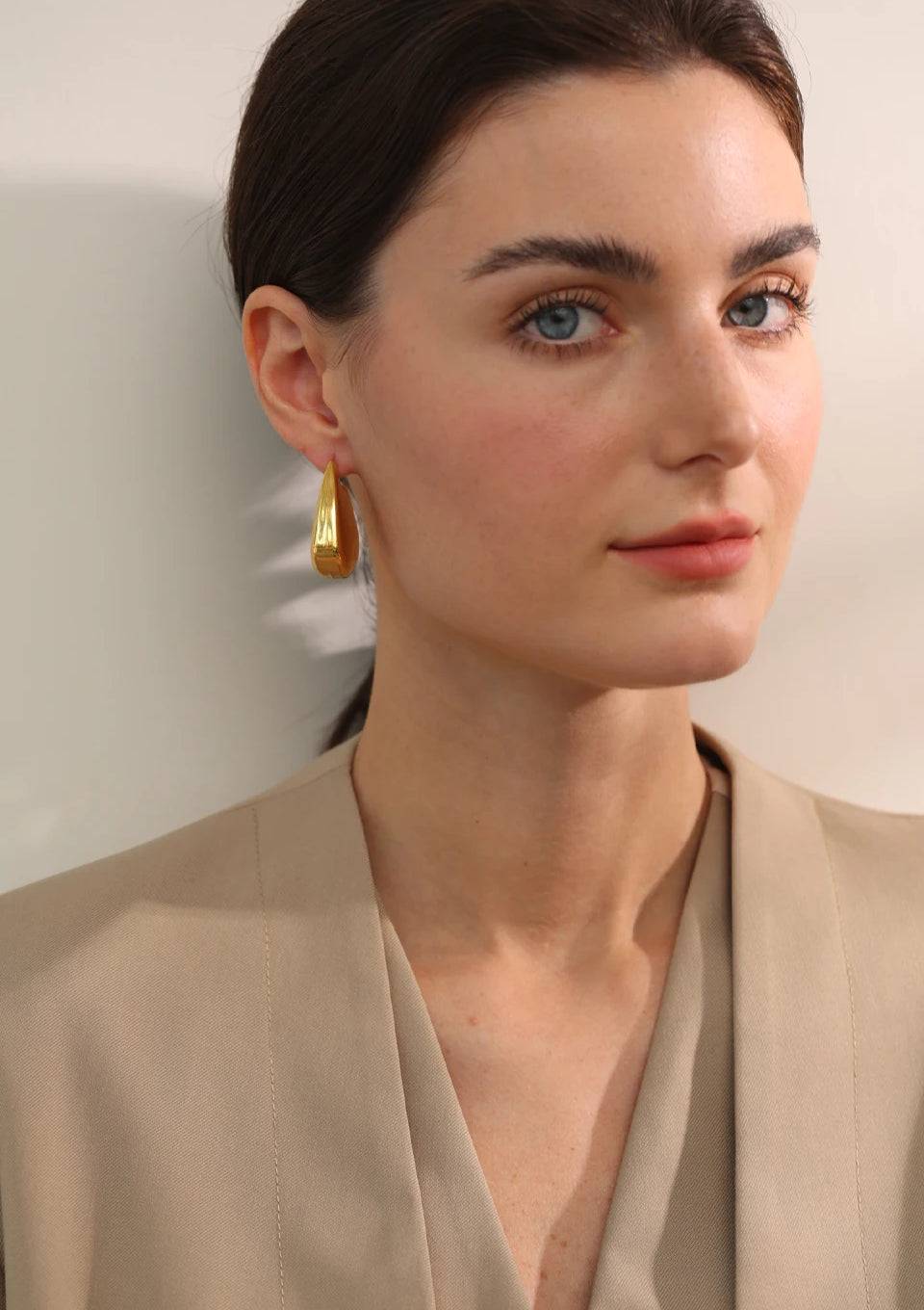 Chunky Timeless Trendy Statement Earrings - Ecru