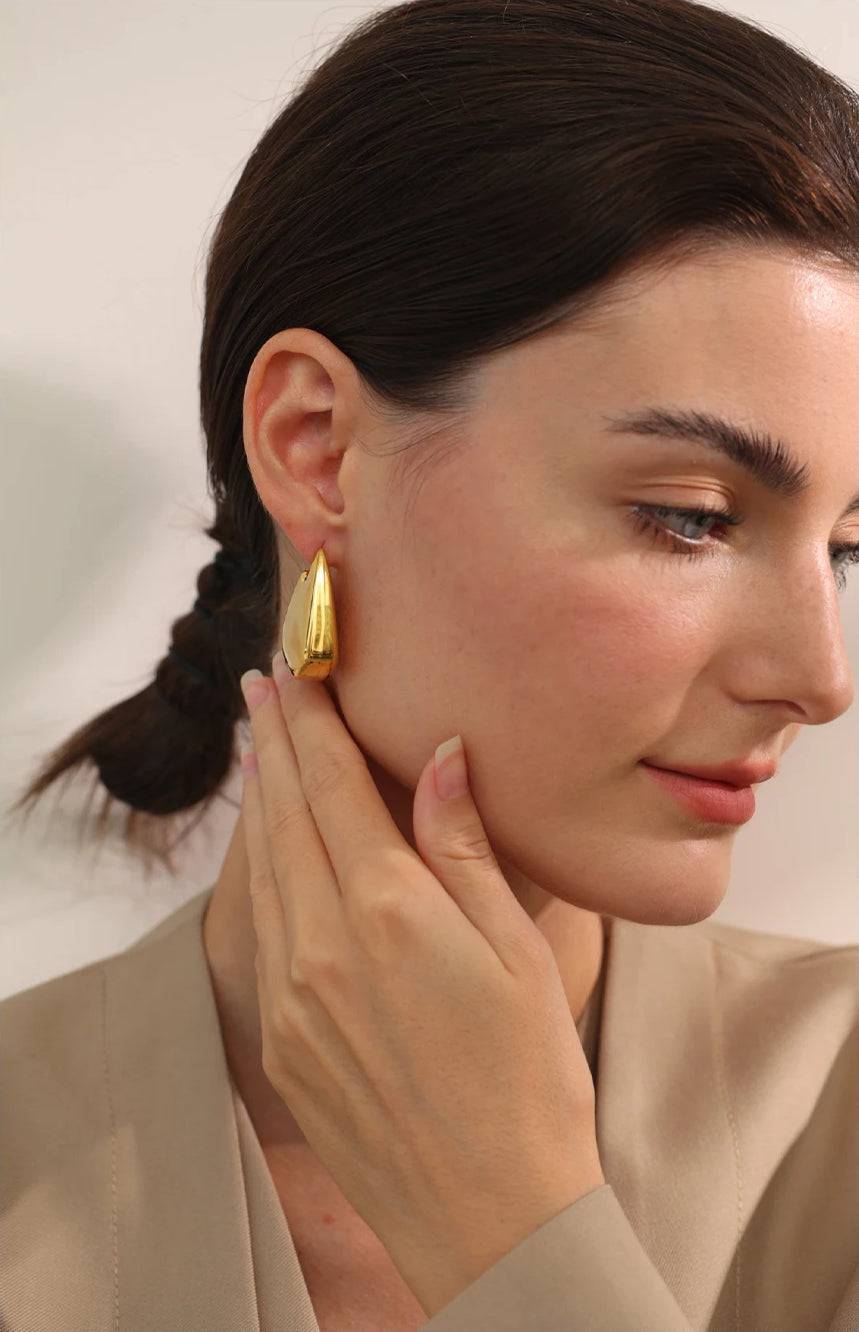Chunky Timeless Trendy Statement Earrings - Ecru