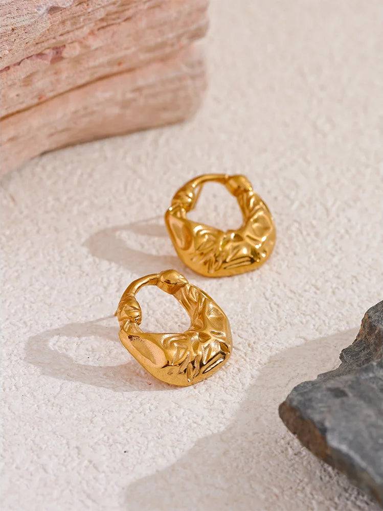 Chunky Trendy Statement Stud Earrings - Ecru