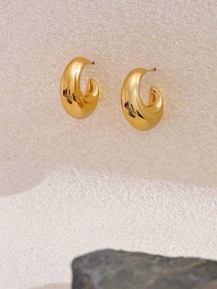 Chunky Unique Classic Hoop Earrings - Ecru