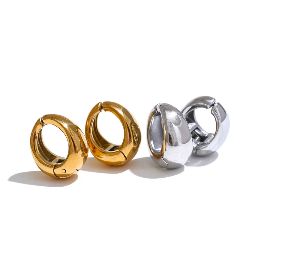 Classic Chunky Shiny Huggie Earrings - Ecru