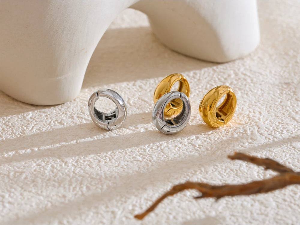 Classic Chunky Shiny Huggie Earrings - Ecru
