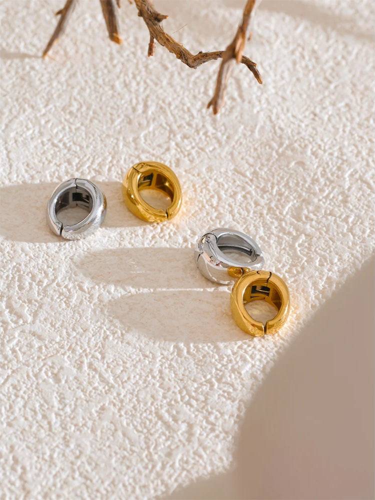 Classic Chunky Shiny Huggie Earrings - Ecru