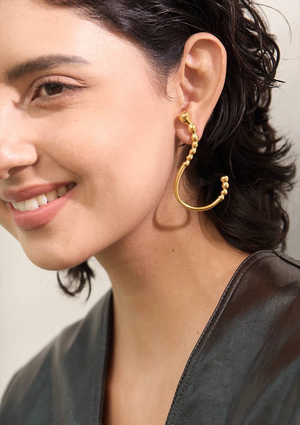 Classic Chunky Statement Stud Earrings - Ecru