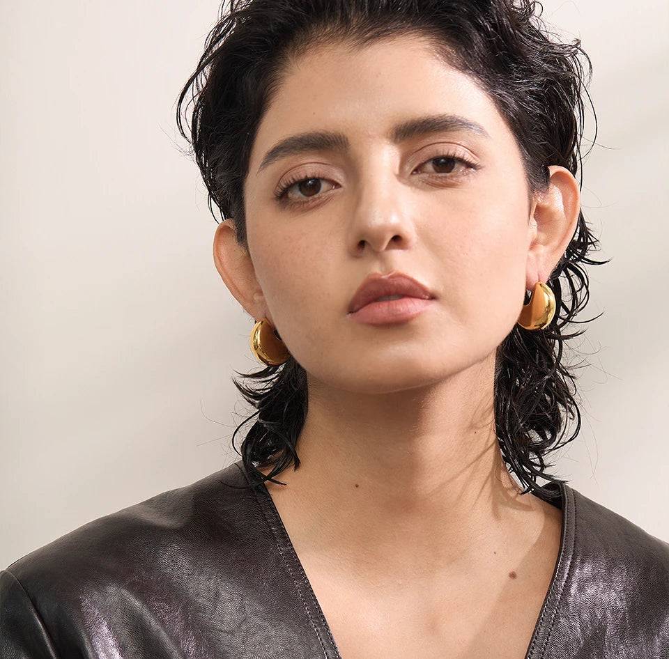 Classic Shiny Chunky Hoop Earrings - Ecru