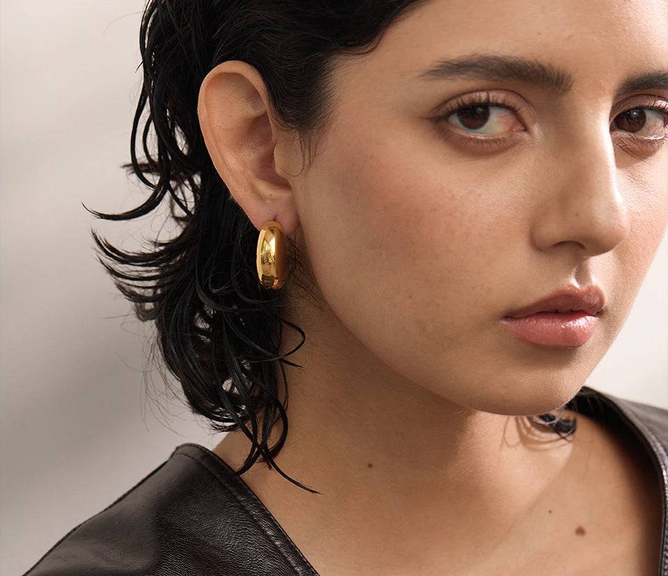 Classic Shiny Chunky Hoop Earrings - Ecru