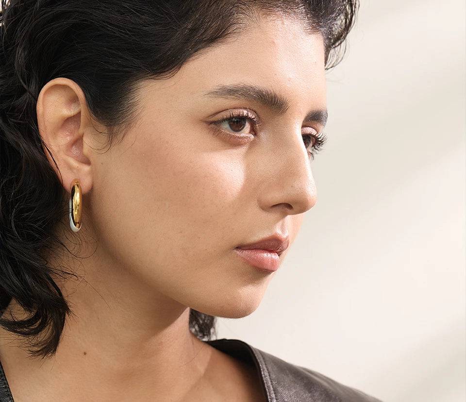 Colorful Refined Chunky Hoop Earrings - Ecru