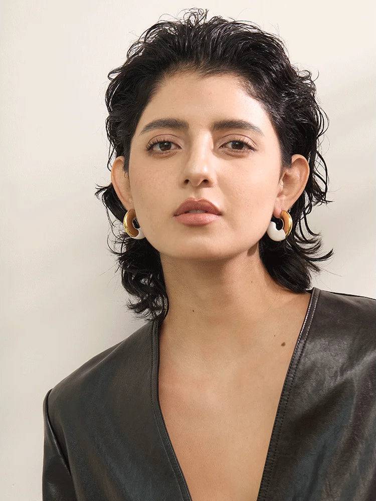 Colorful Refined Chunky Hoop Earrings - Ecru