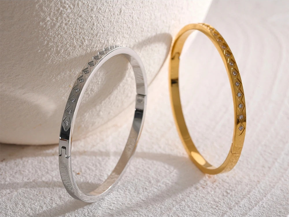 Fashion Cast Statement Bangle Bracelet - Ecru